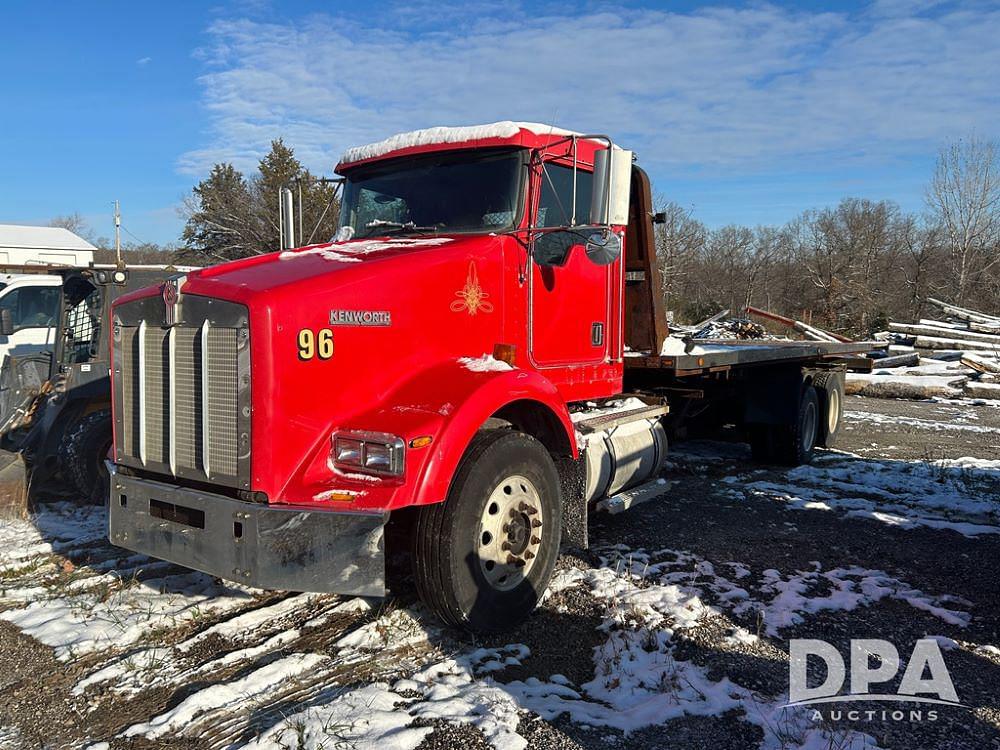 Image of Kenworth T800 Primary image