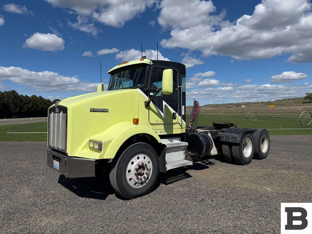 Image of Kenworth T800 Primary image