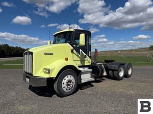1998 Kenworth T800 Image
