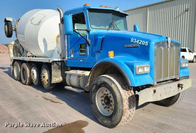 Image of Kenworth W900B equipment image 2