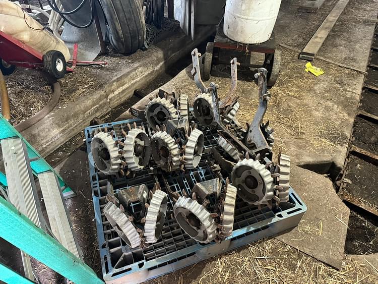 Main image Kinze 2500 40