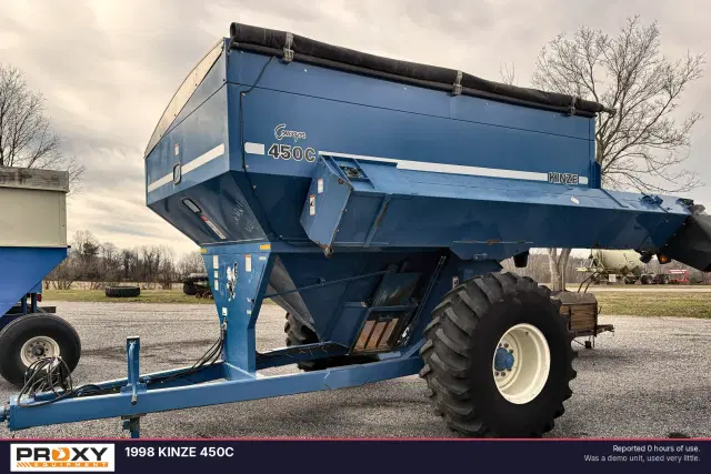 Image of Kinze 450C equipment image 1