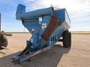 1998 Kinze 840 Image