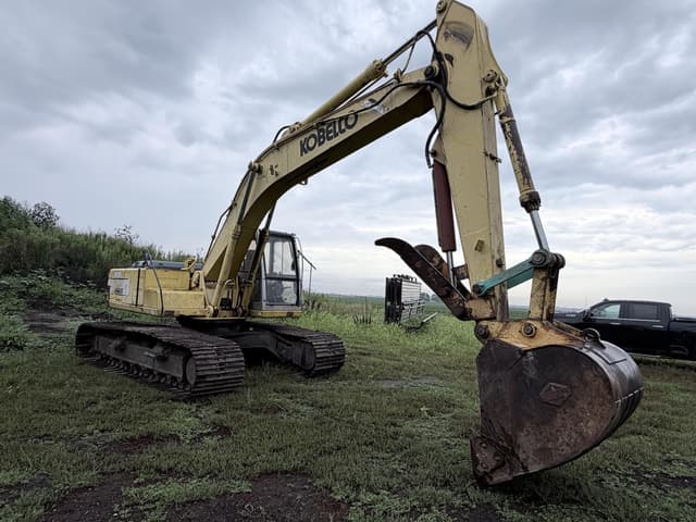 Image of Kobelco SK200LC equipment image 2