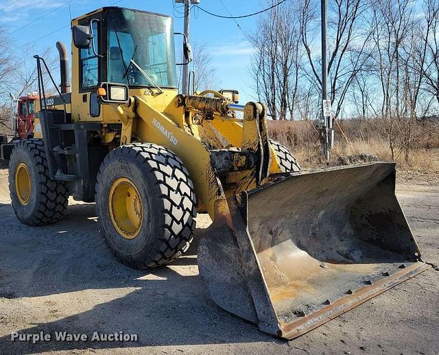 Image of Komatsu WA320-3L equipment image 2