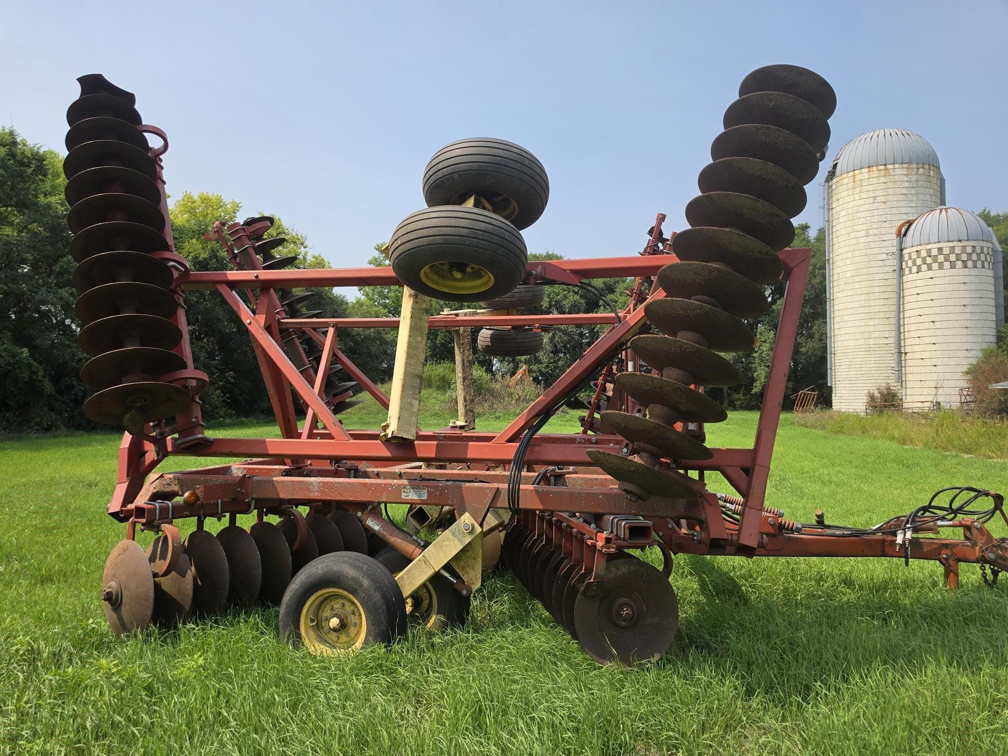 1998 Krause 2492NR Equipment Image0