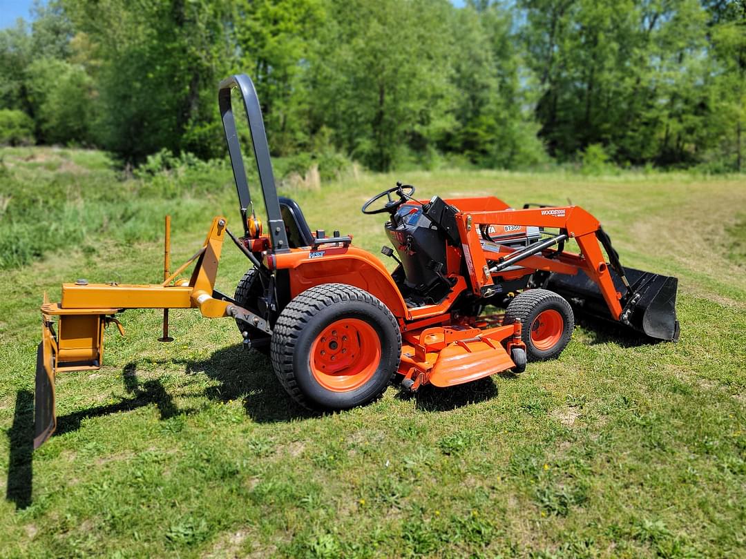 Image of Kubota B7300 Image 1