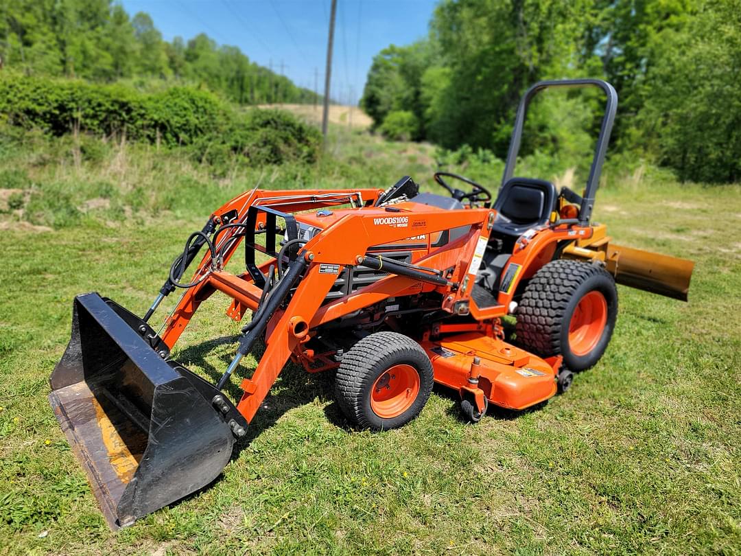 Image of Kubota B7300 Image 0