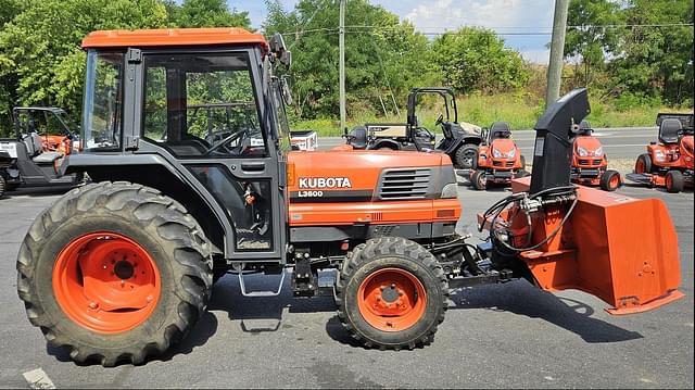 Image of Kubota L3600 equipment image 4