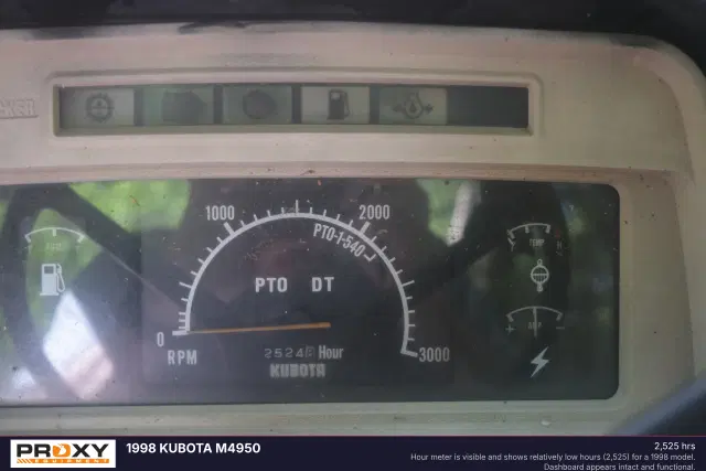 Image of Kubota M4950 equipment image 2