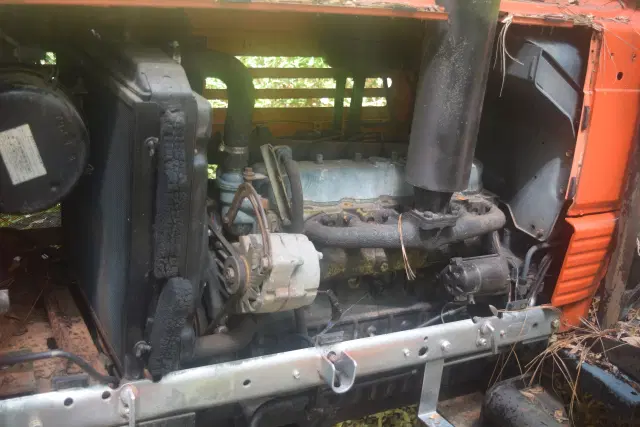 Image of Kubota M4950 equipment image 4