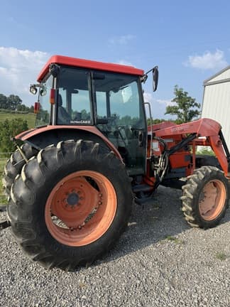 Image of Kubota M6800 equipment image 4