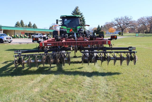 Image of Landoll 2325-5-30 equipment image 3