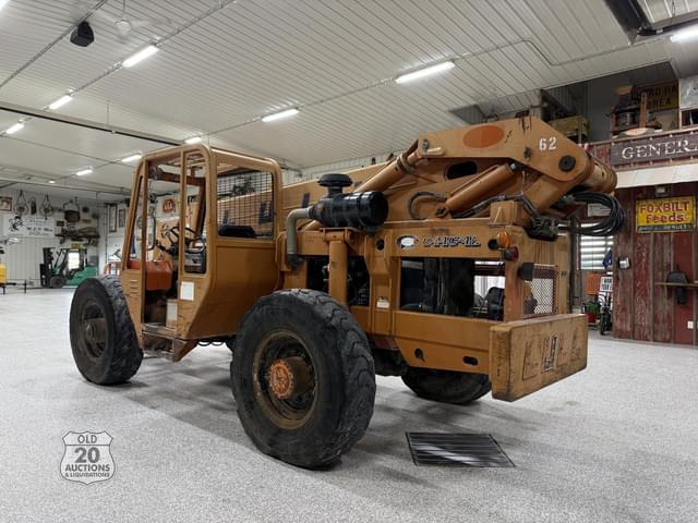 Image of Lull 844C-42 equipment image 2