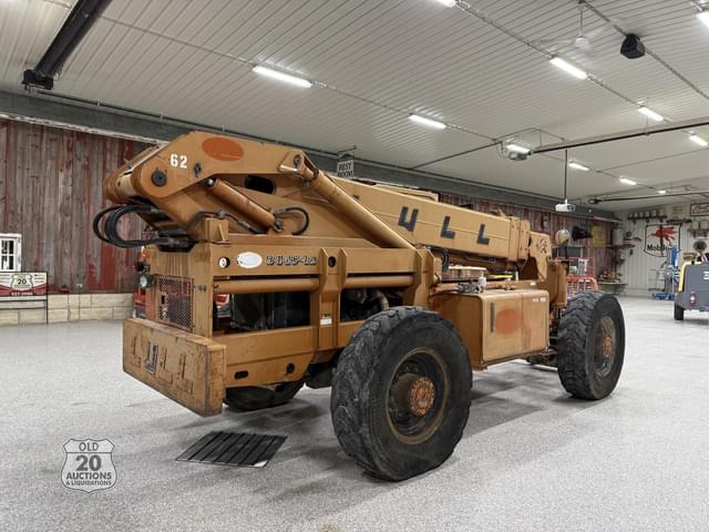 Image of Lull 844C-42 equipment image 4