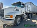 1998 Mack CH613 Image