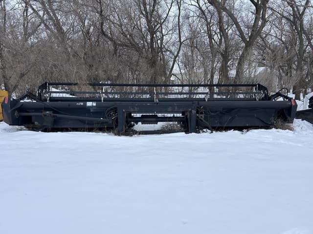 Image of MacDon 972 equipment image 1