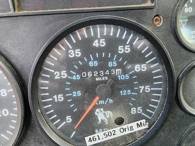 Image of Mack CH613 equipment image 3