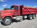 1998 MACK CH613 Image