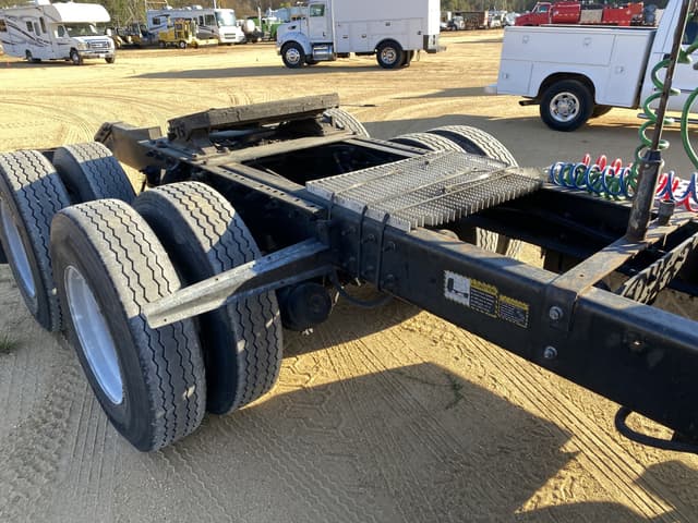 Image of Mack CH613 equipment image 4