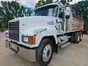 1998 Mack CH613 Image