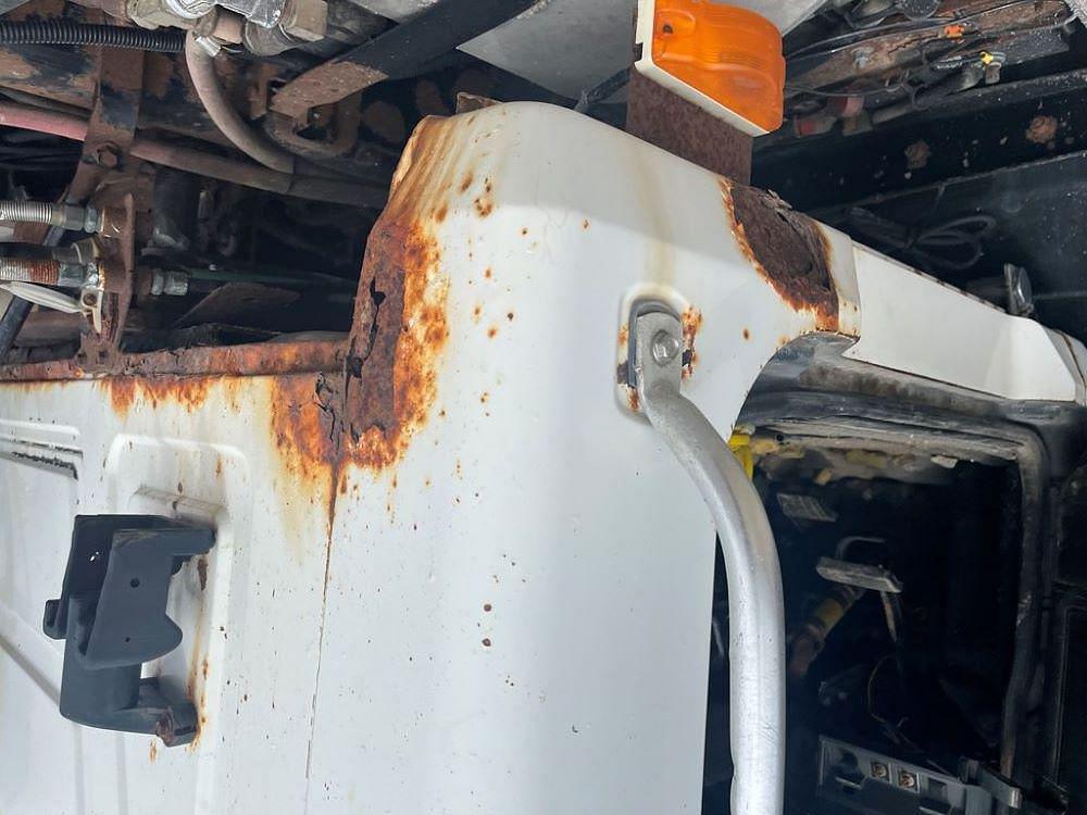 Main image Mack CH613 55