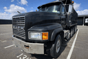 1998 Mack CL713 Image