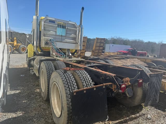 Image of Mack E7-460 equipment image 1