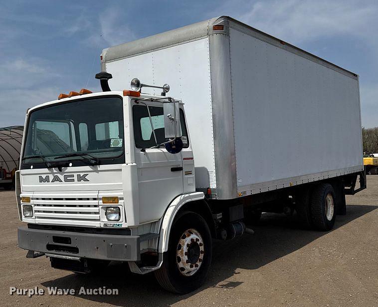 Image of Mack MS200P Primary image