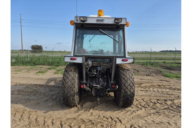 Image of Massey Ferguson 263 equipment image 1