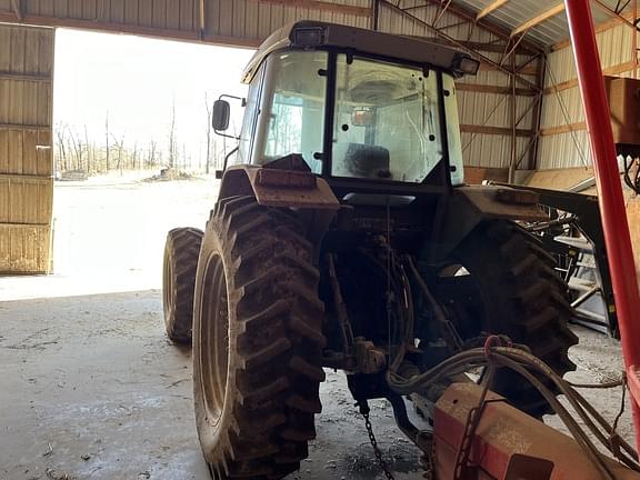 Image of Massey Ferguson 4263 equipment image 4