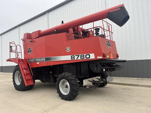 Image of Massey Ferguson 8780 equipment image 3