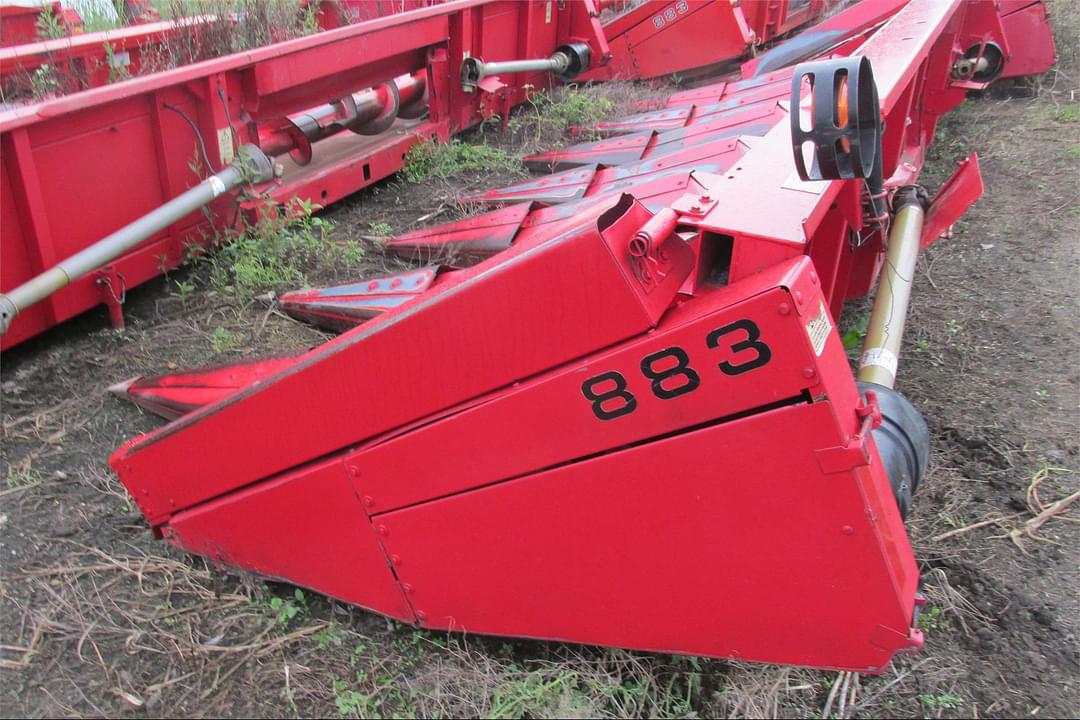 Image of Massey Ferguson 883 Primary image