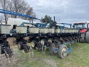 Main image Kinze 2600 0