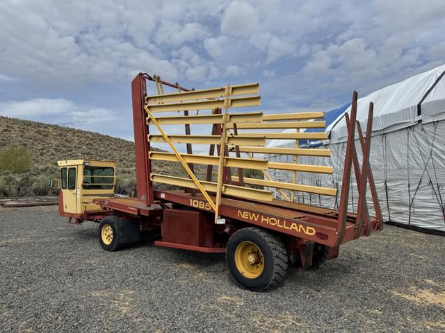 Image of New Holland 1095 equipment image 4