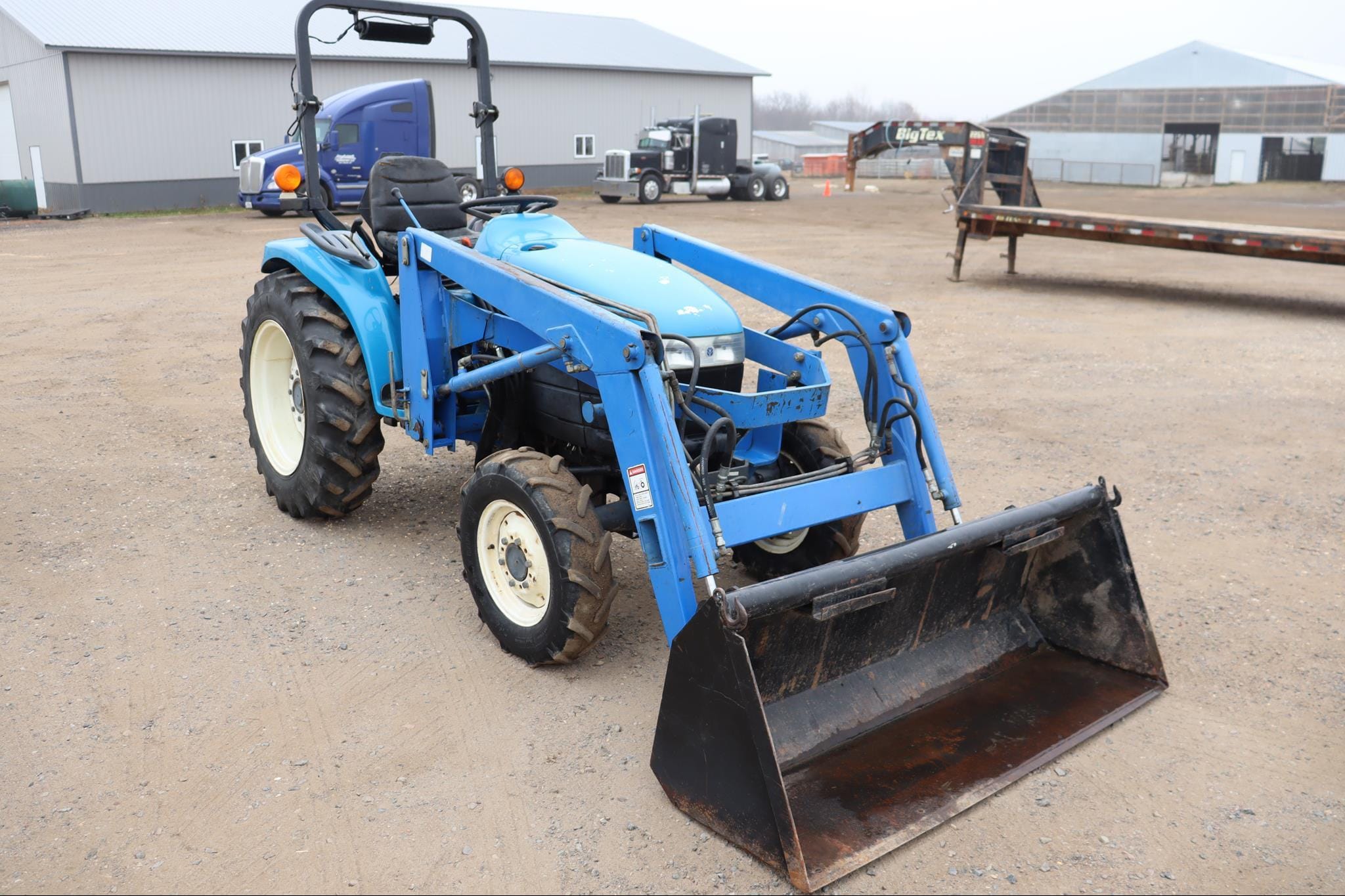 1998 New Holland 1630 Equipment Image0