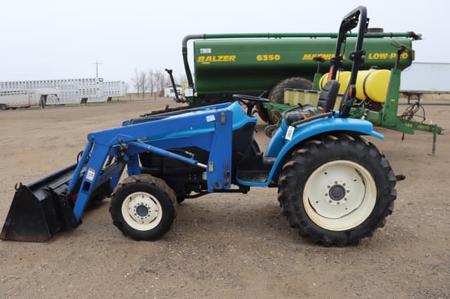 Image of New Holland 1630 equipment image 3