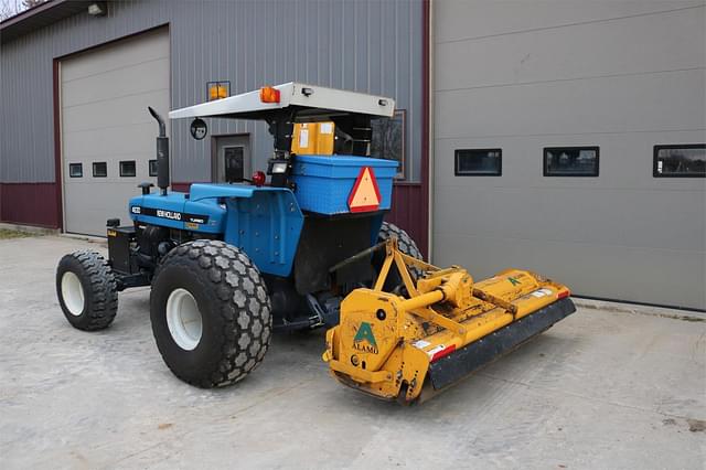 Image of New Holland 4630 equipment image 4