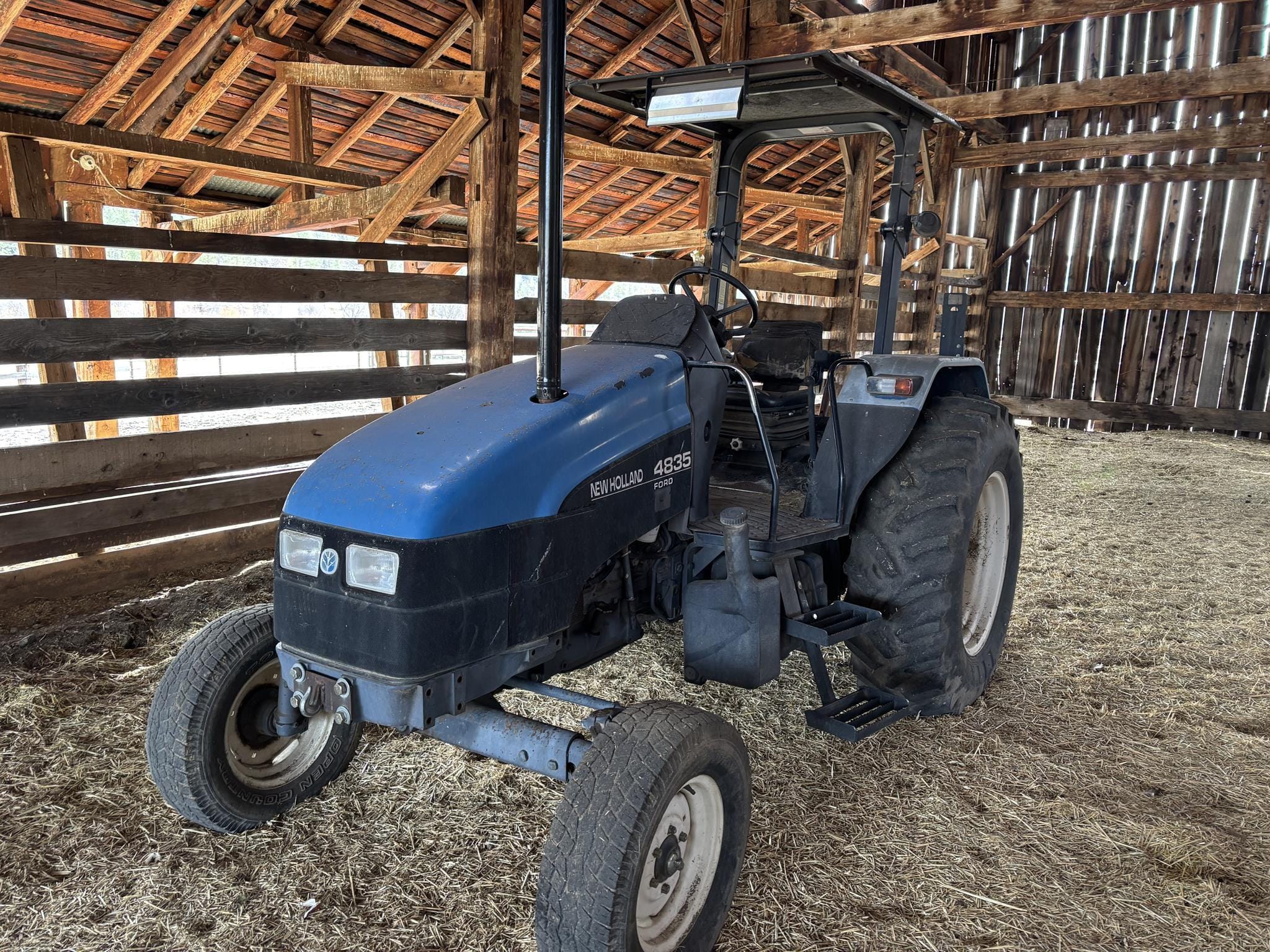 1998 New Holland 4835 Equipment Image0