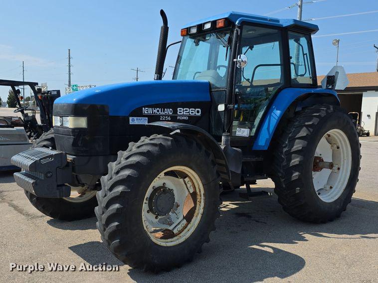 Image of New Holland 8260 Primary image