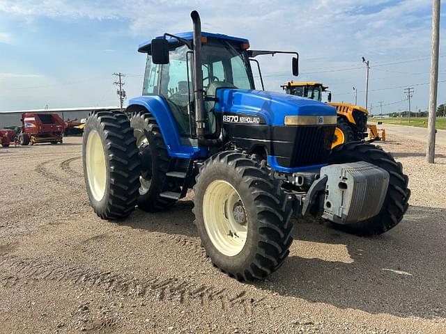 Image of New Holland 8870 equipment image 1