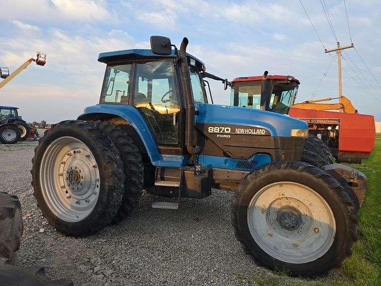Image of New Holland 8870 Primary Image