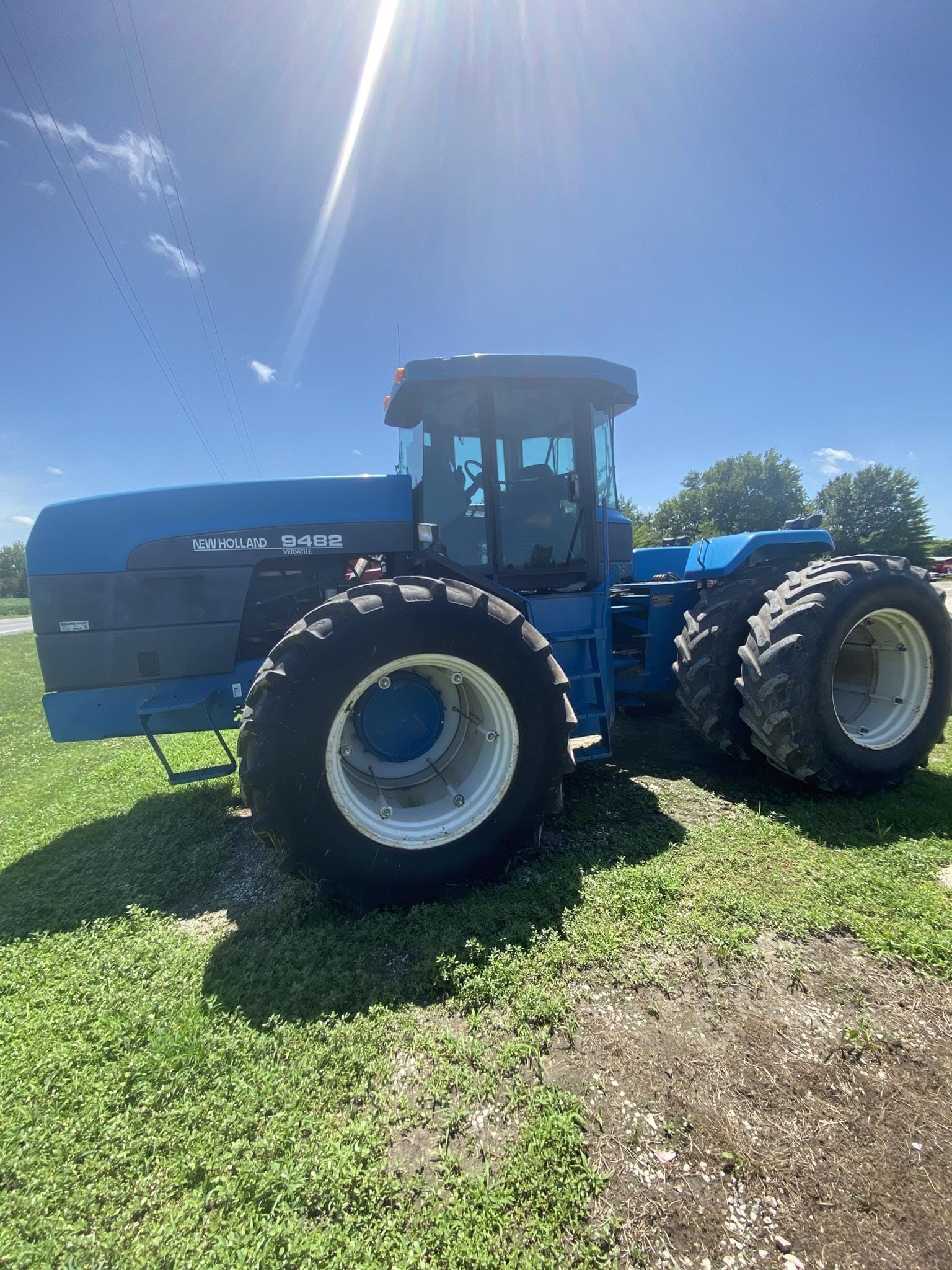 1998 New Holland 9482 Equipment Image0