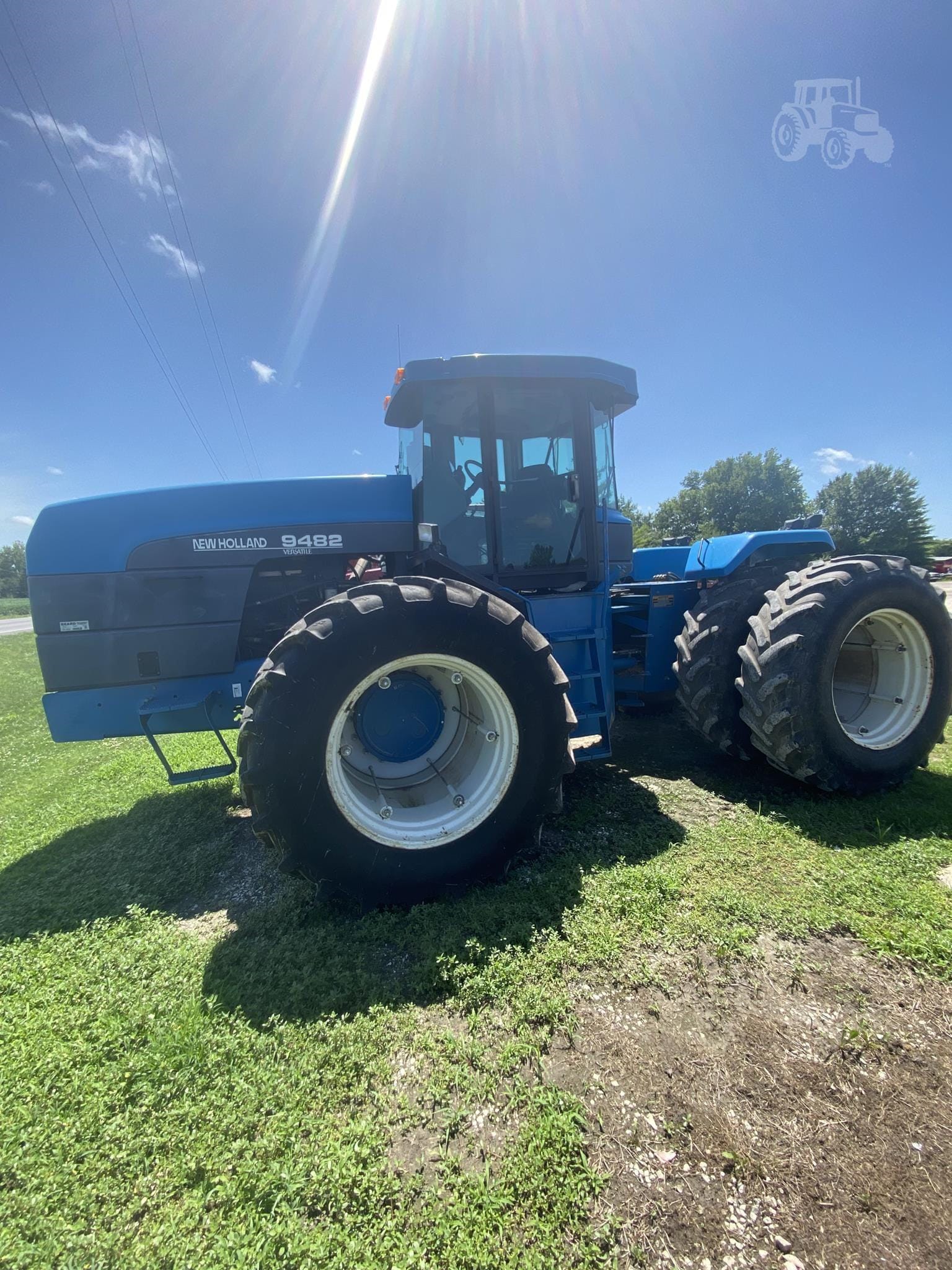 1998 New Holland 9482 Equipment Image0