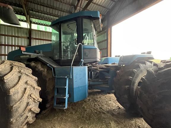 Image of New Holland 9682 equipment image 1