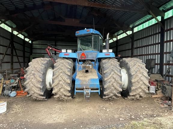 Image of New Holland 9682 equipment image 2
