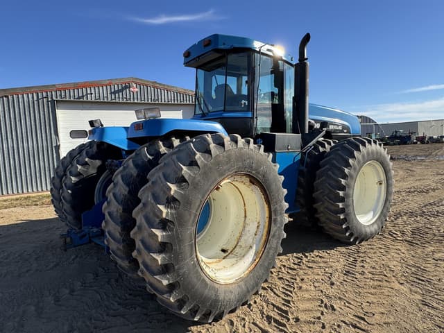 Image of New Holland 9682 equipment image 3