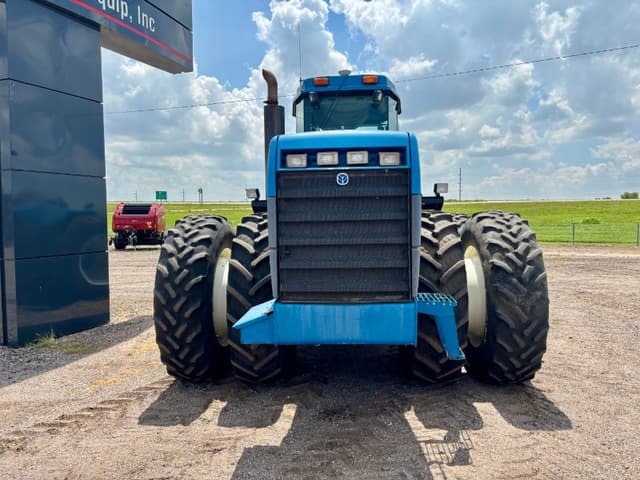 Image of New Holland 9682 equipment image 2