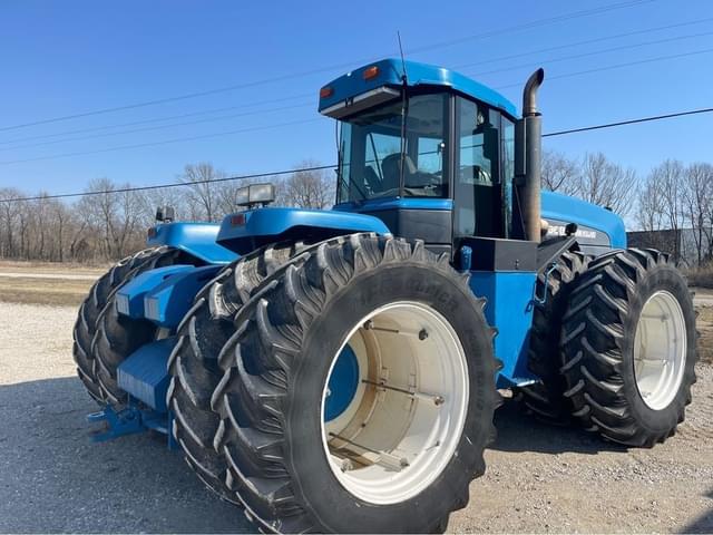 Image of New Holland 9682 equipment image 2