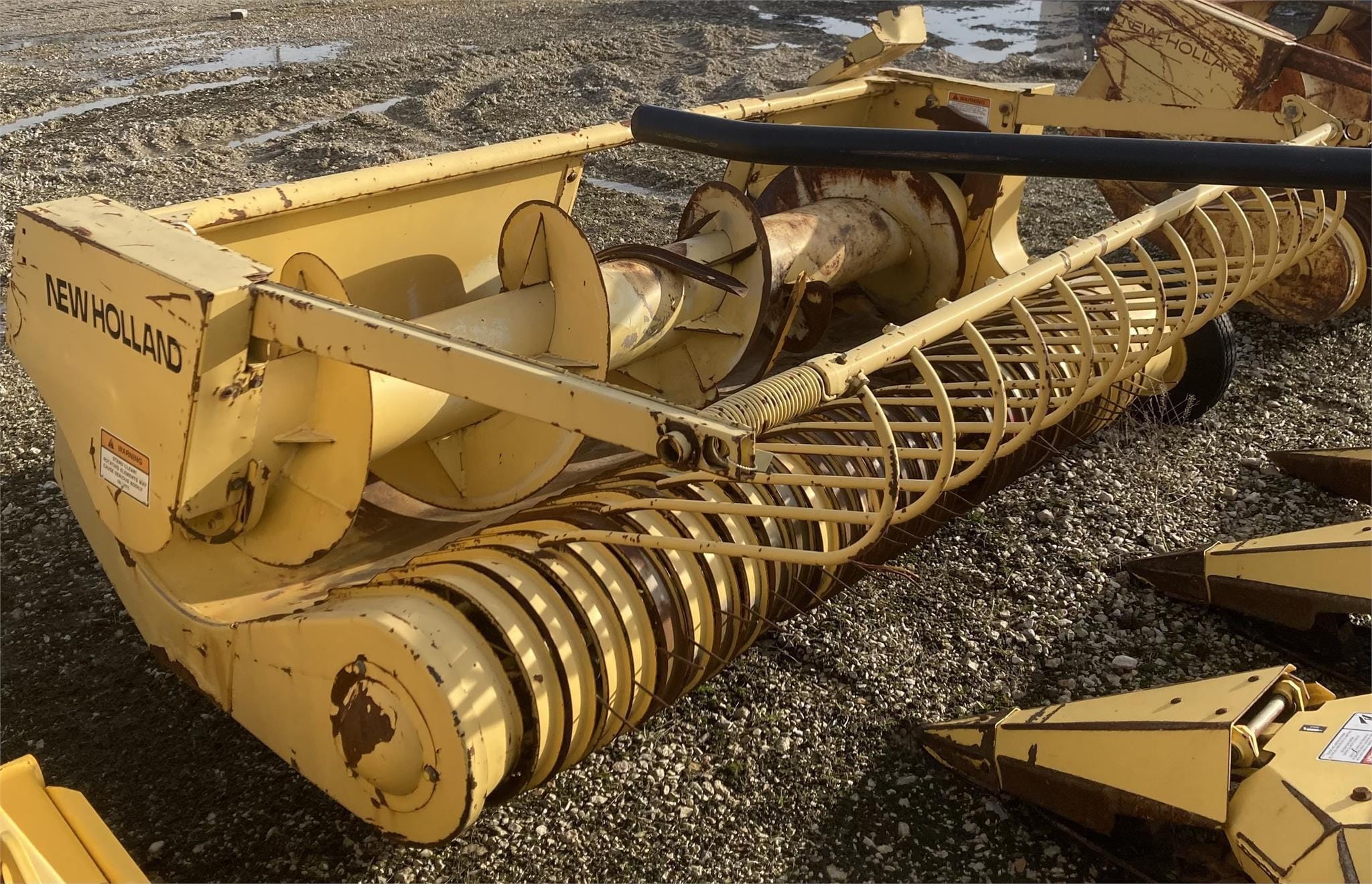 Main image New Holland 990W